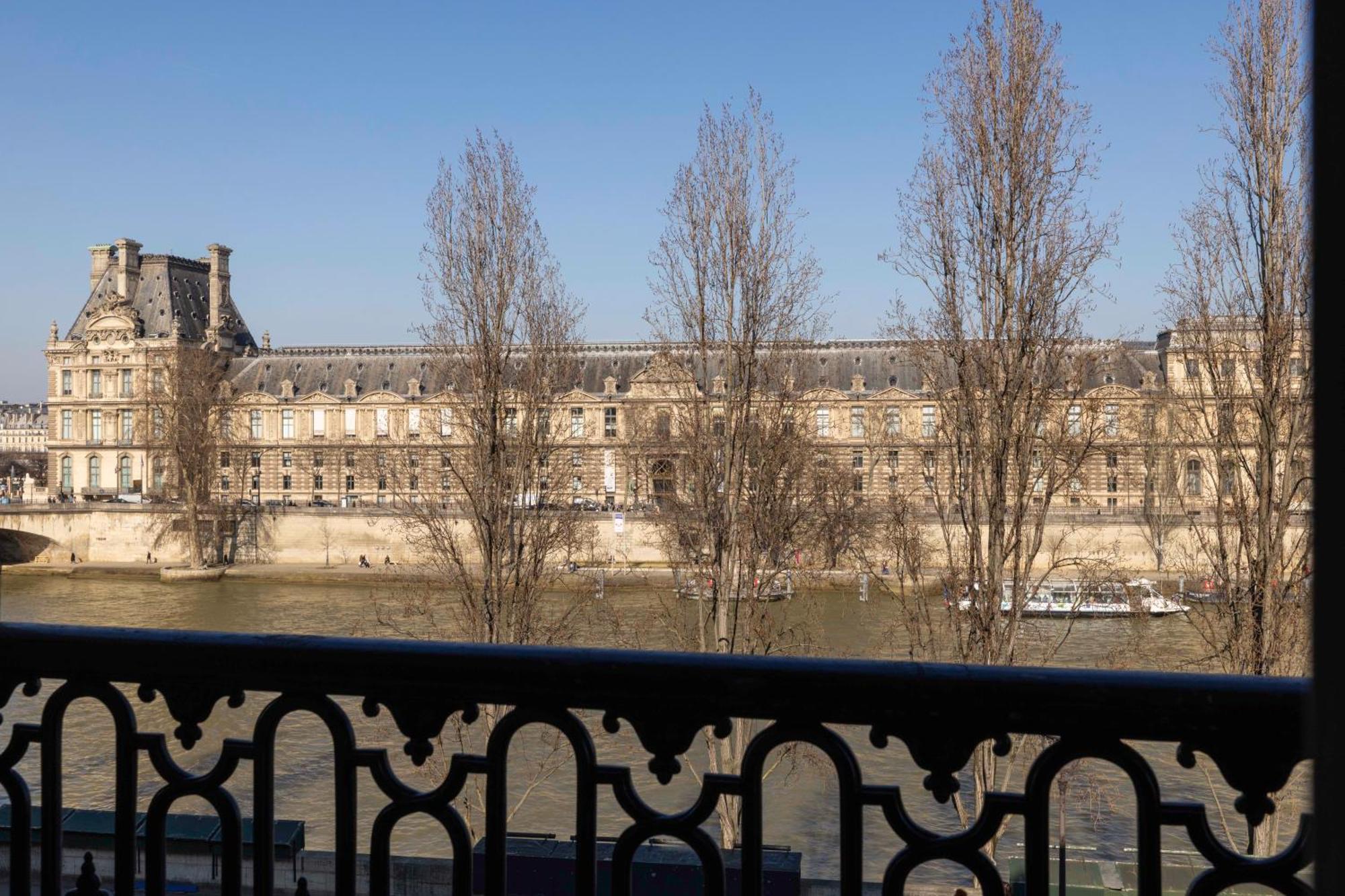 Du Quai Voltaire