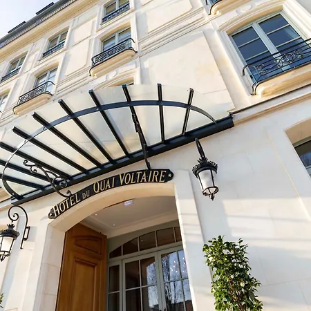 Du Quai Voltaire Parigi