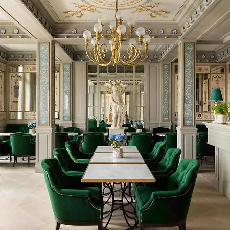 Du Quai Voltaire 4* Parigi