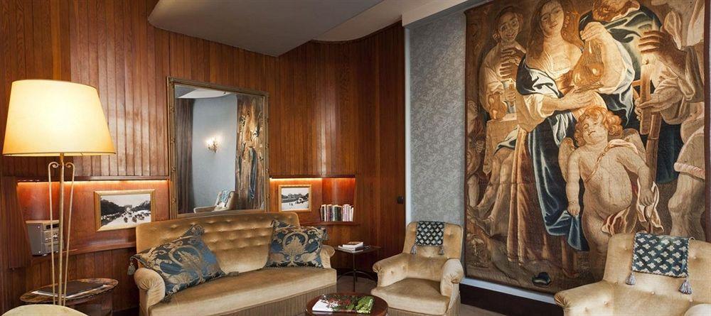 Du Quai Voltaire Hotel Paris