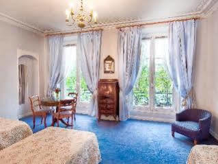 Hotel Du Quai Voltaire Paris