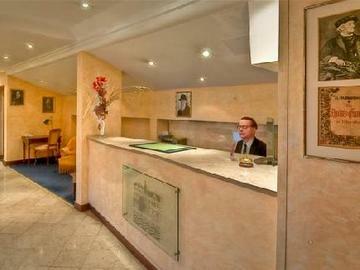 Hotel Du Quai Voltaire Paris