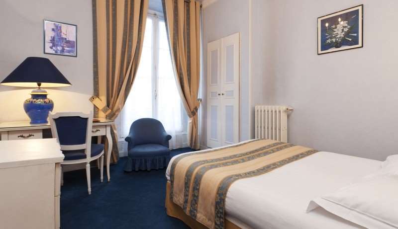 Du Quai Voltaire Hotel Paris